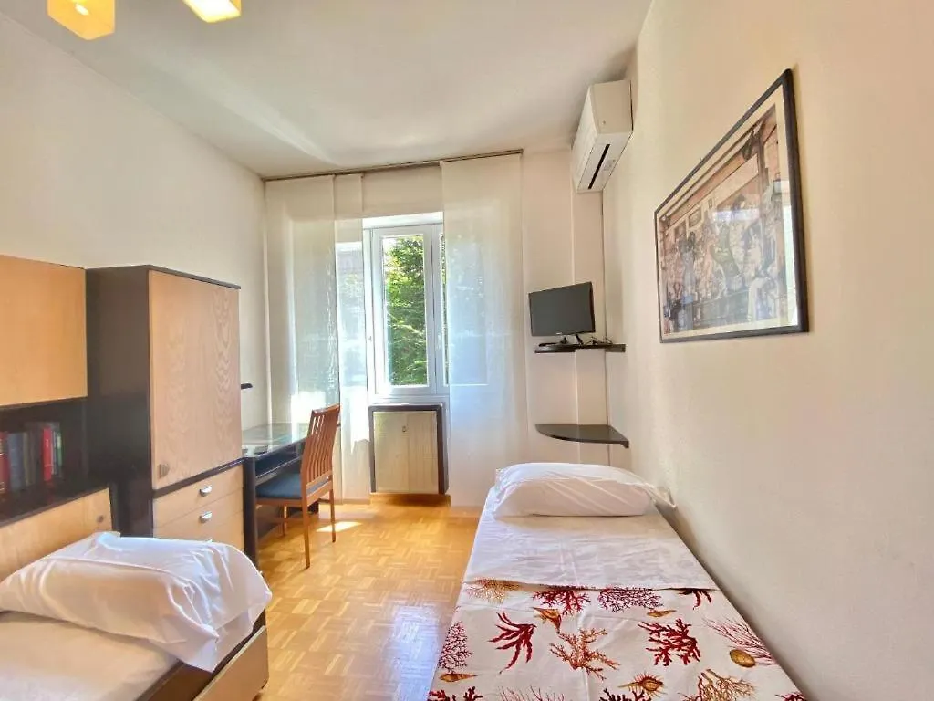 Beada Home, A Pochi Passi Dal Centro Storico Milano E Da Navigli, Con Fermata Metropolitana Vicino Casa