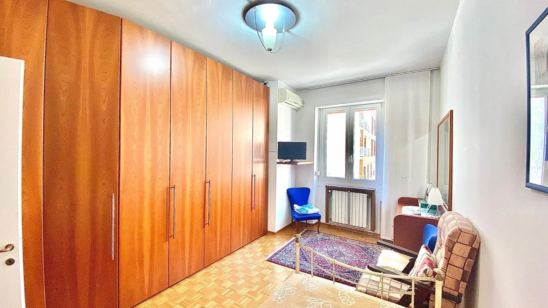 Apartment Beada Home, A Pochi Passi Dal Centro Storico Milano E Da Navigli, Con Fermata Metropolitana Vicino Casa